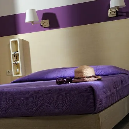 Danae Hersonissos (Crete)